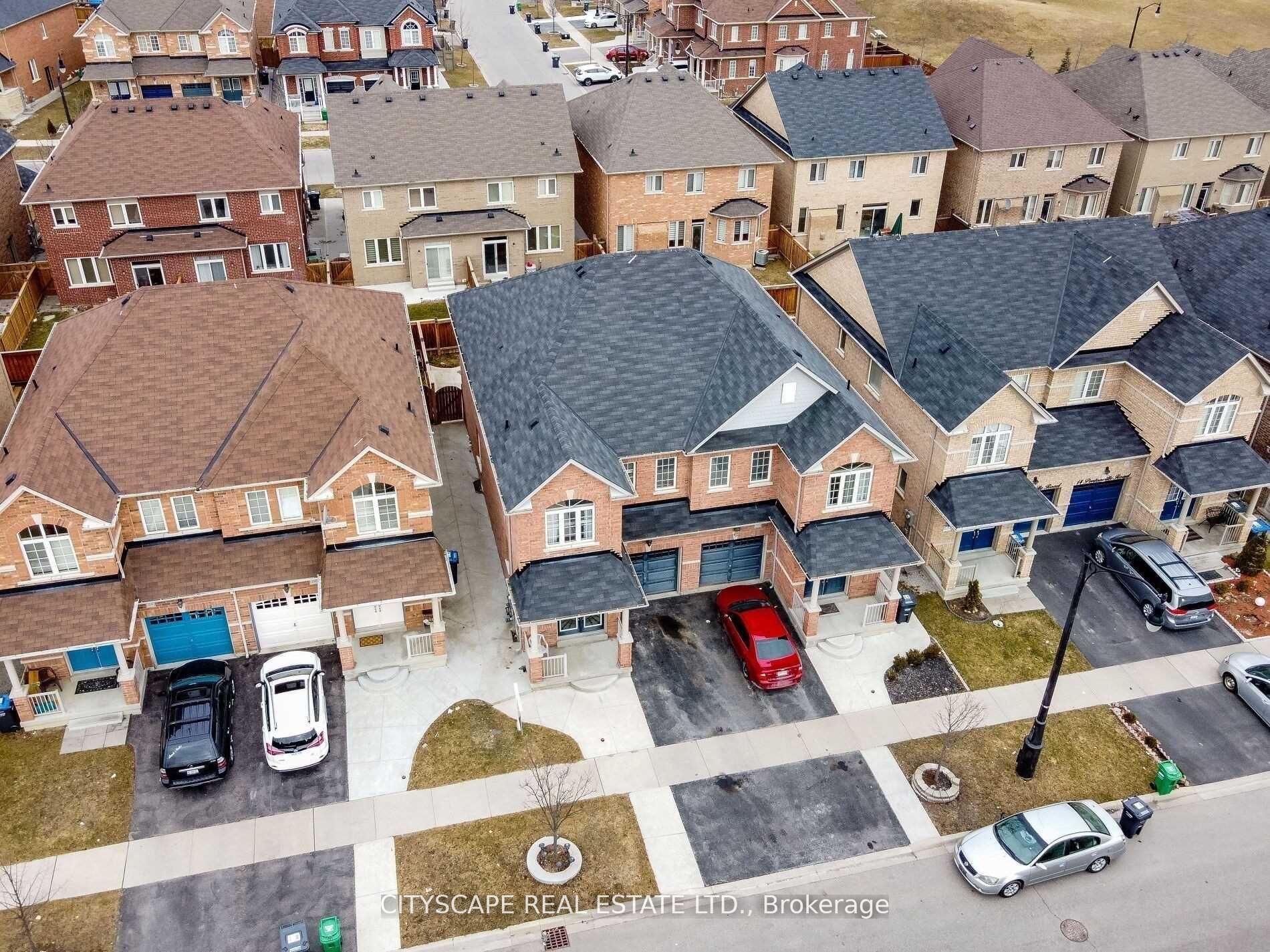 20 Pentonville Rd, Brampton, Ontario, Sandringham-Wellington