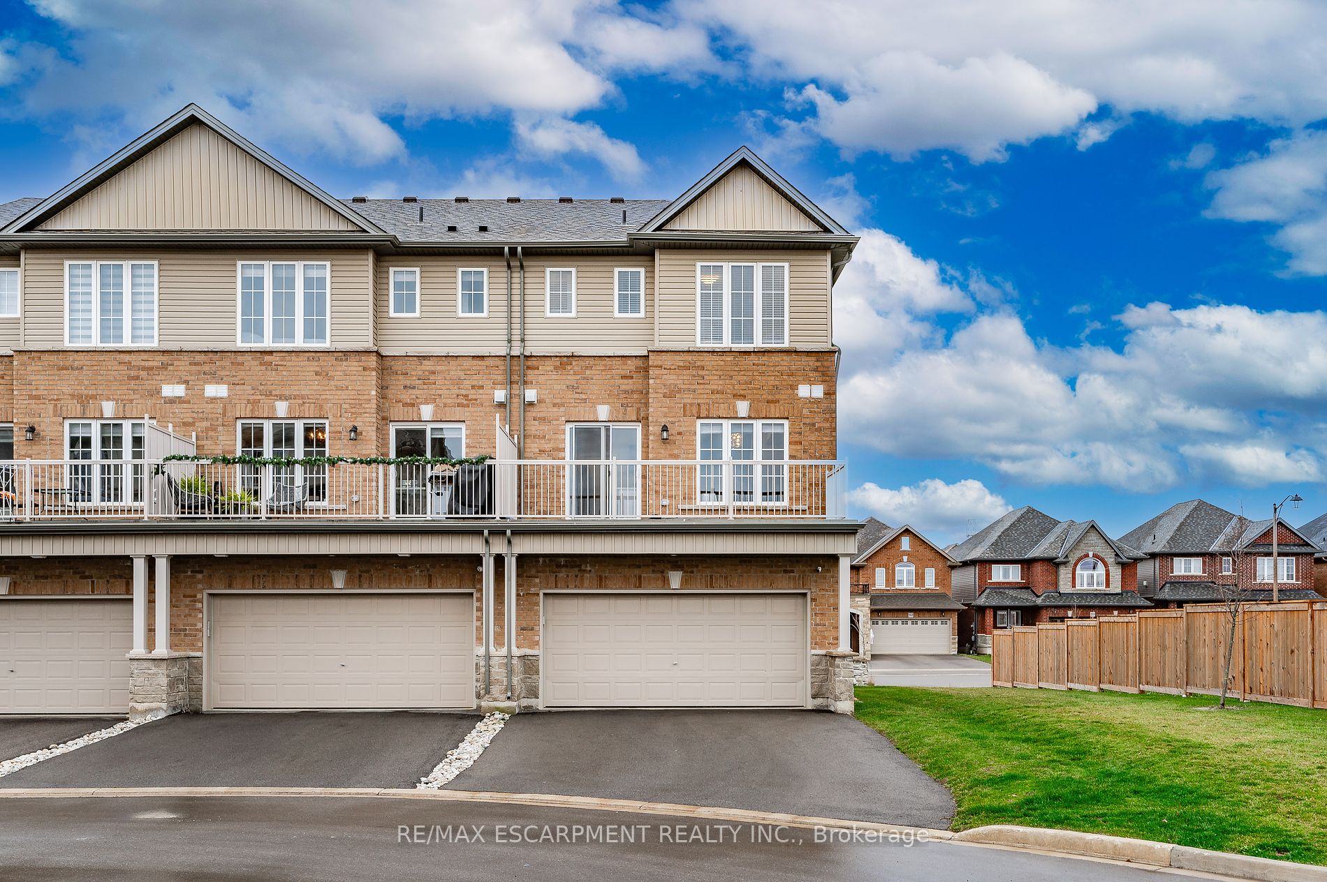 271 Dalgleish Tr, Hamilton, Ontario, Hannon