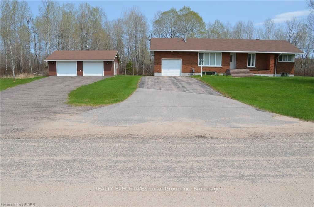 492 MCCARTHY St, Powassan, Ontario, 