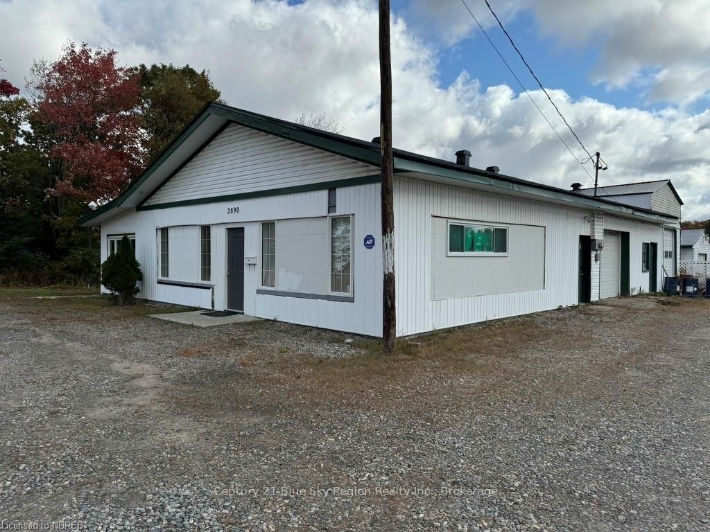 2890 HIGHWAY 11  N, North Bay, Ontario, 