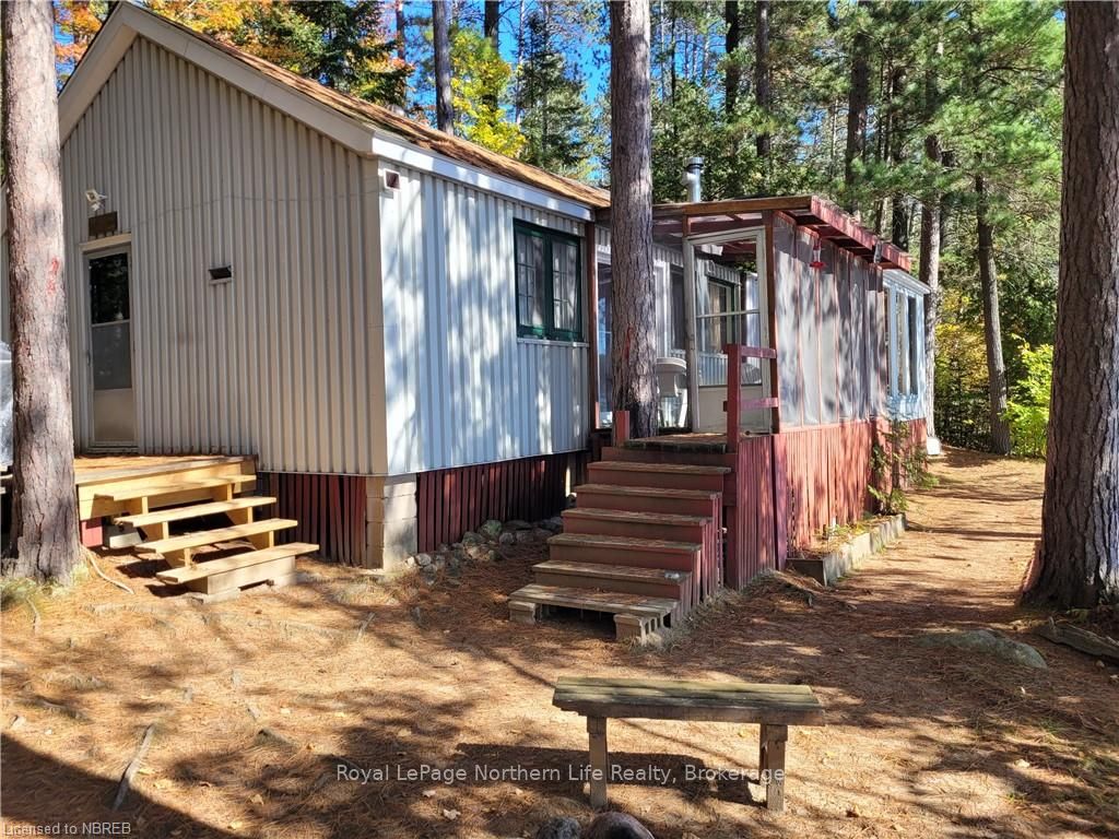 3138 STURGEON LAKE Rd, Papineau-Cameron, Ontario, 