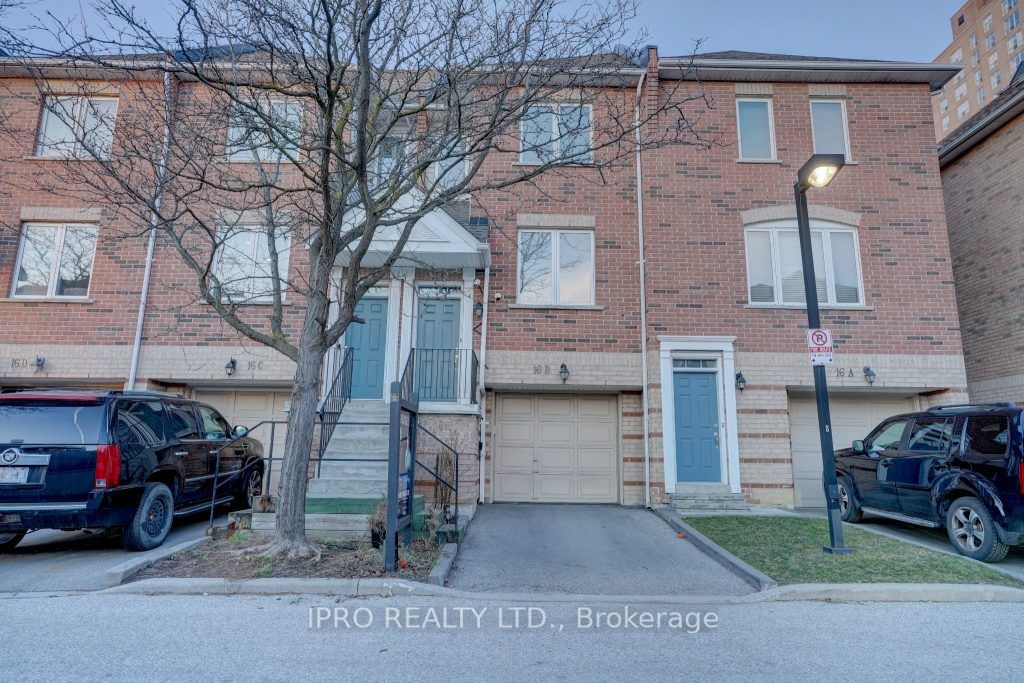 16 B Leaside Park Dr, Toronto, Ontario, Thorncliffe Park