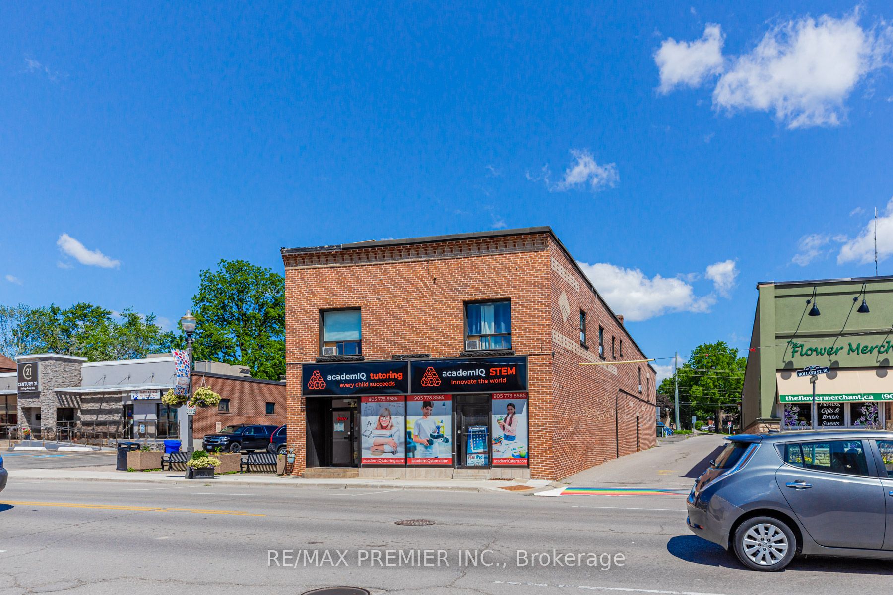 37 Holland St W, Bradford West Gwillimbury, Ontario, Bradford