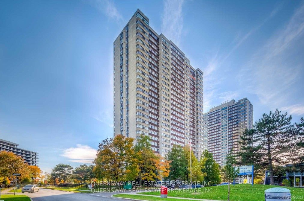 100 Antibes Dr S, Toronto, Ontario, Westminster-Branson