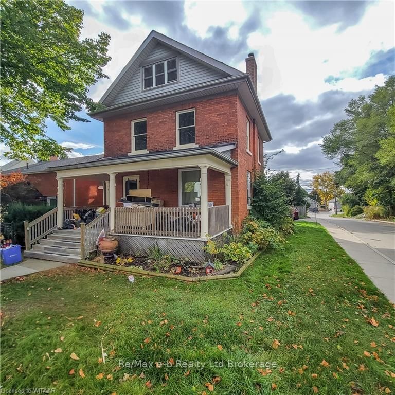 72 PERRY St, Woodstock, Ontario, Woodstock - South