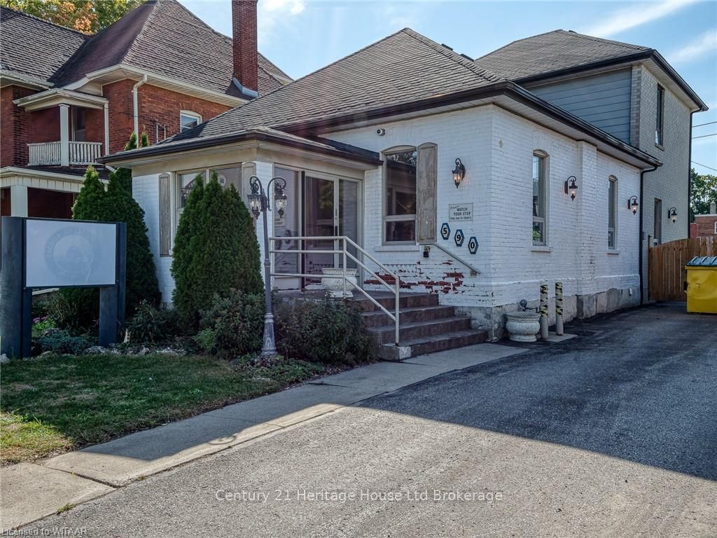 590 ADELAIDE St, Woodstock, Ontario, Woodstock - North