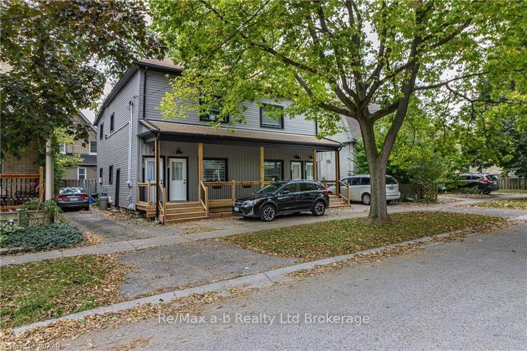 12 VICTOR St, London, Ontario, South F