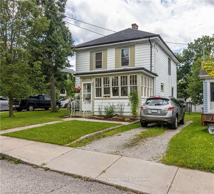 332 QUEEN St, Woodstock, Ontario, 