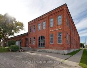 342 ERIE St, Perth, Ontario , MLS #X10781285 , Image - 1