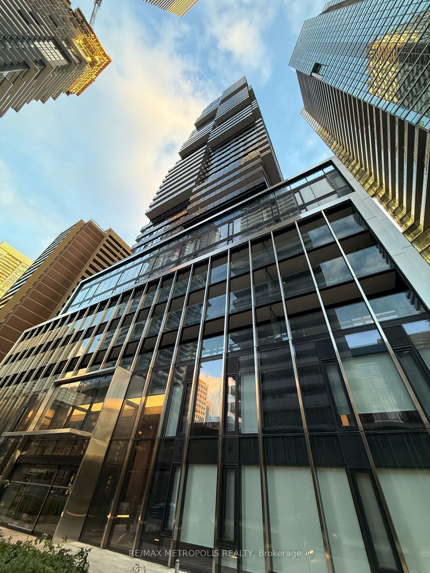 55 Charles St, Toronto, Ontario, Church-Yonge Corridor