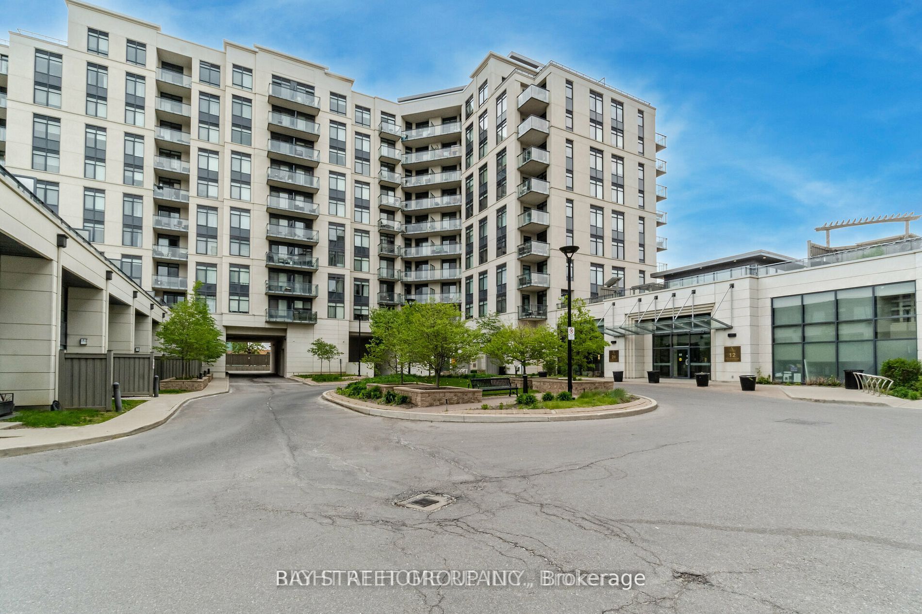 24 Woodstream Blvd W, Vaughan, Ontario, Vaughan Grove