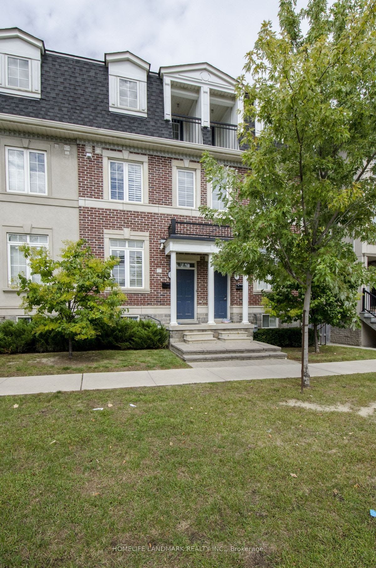 124 B Finch Ave W, Toronto, Ontario, Newtonbrook West