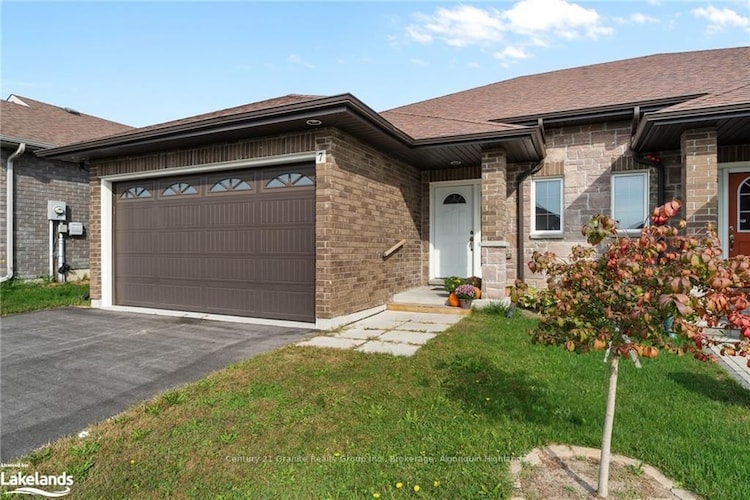 7 CORTLAND Cres, Quinte West, Ontario, 