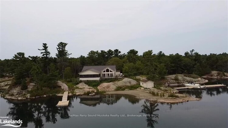 1 B844, The Archipelago, Ontario, 