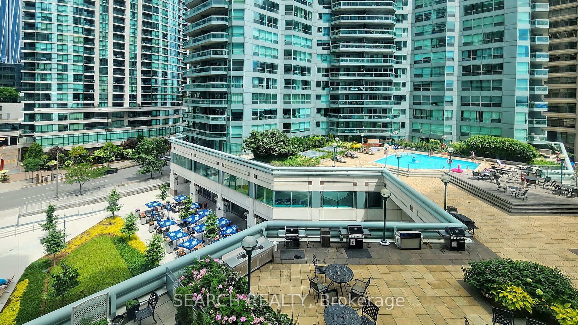 10 Yonge St, Toronto, Ontario, Waterfront Communities C1