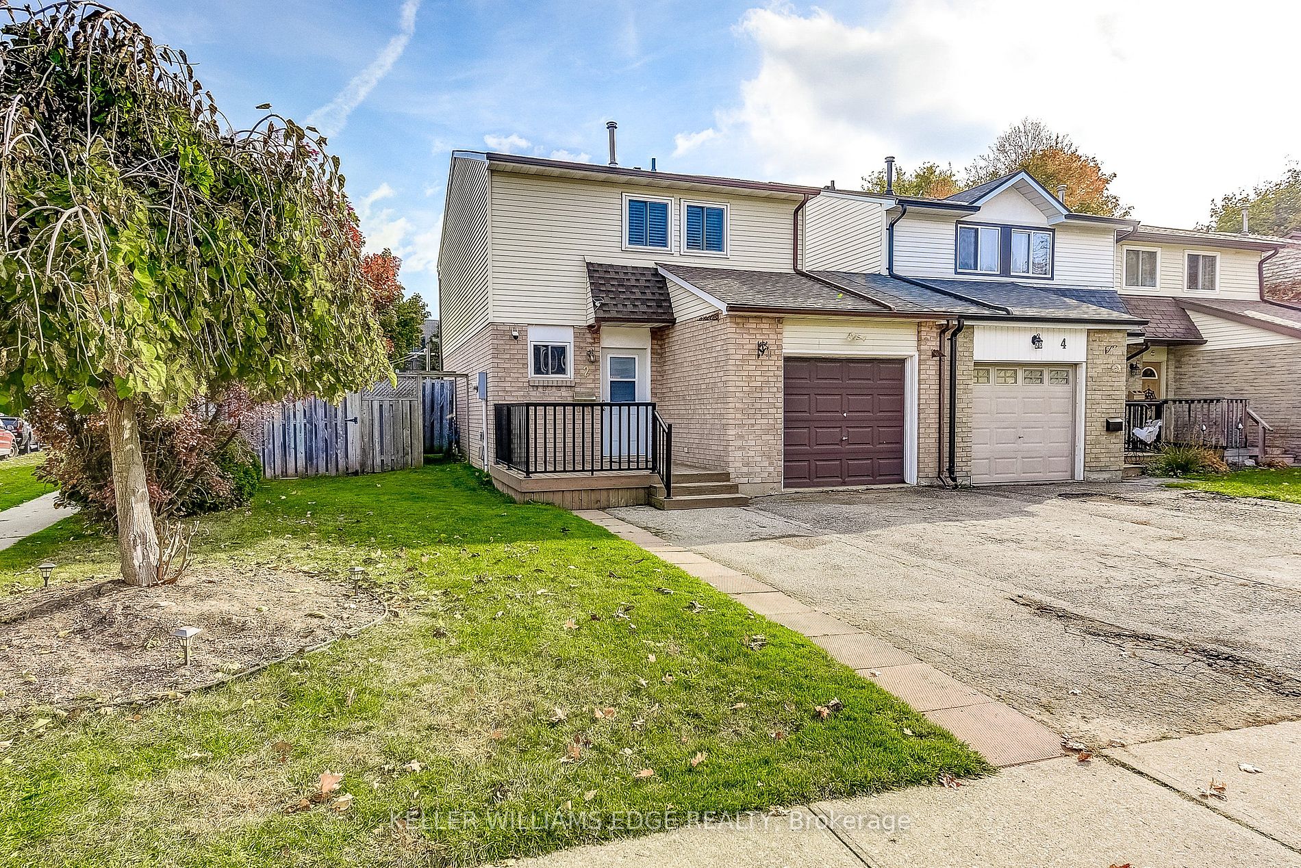 2 Parkside Dr, Brant, Ontario, Paris