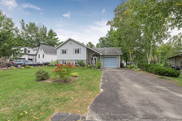 38 Fatima Crt, Wasaga Beach, Ontario, Wasaga Beach