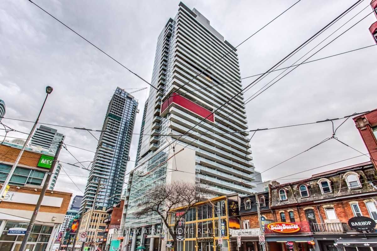 375 King St W, Toronto, Ontario, Waterfront Communities C1