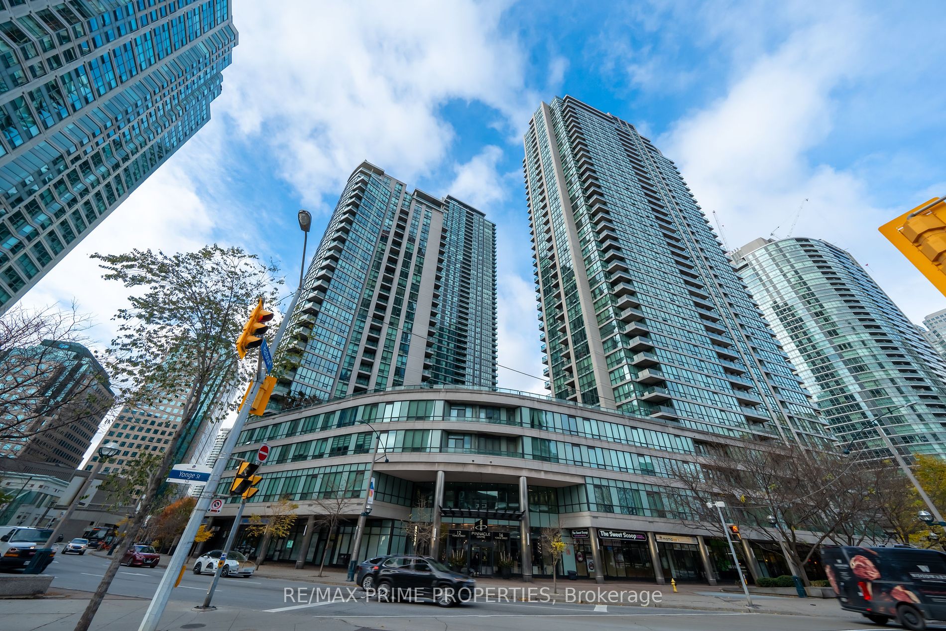 16 Yonge St, Toronto, Ontario, Waterfront Communities C1