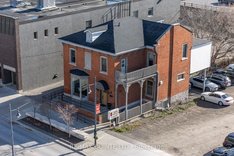 11 Victoria Ave, Belleville, Ontario, 