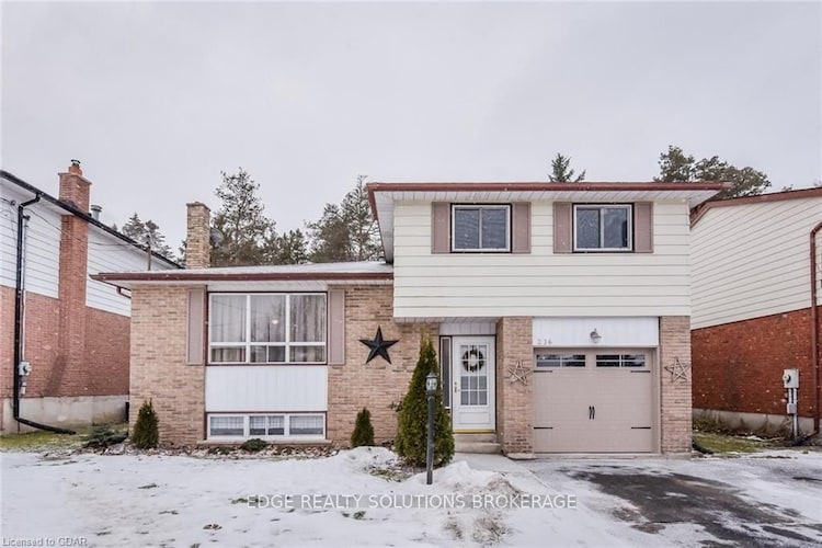 236 Adelaide St, Wellington North, Ontario, Arthur