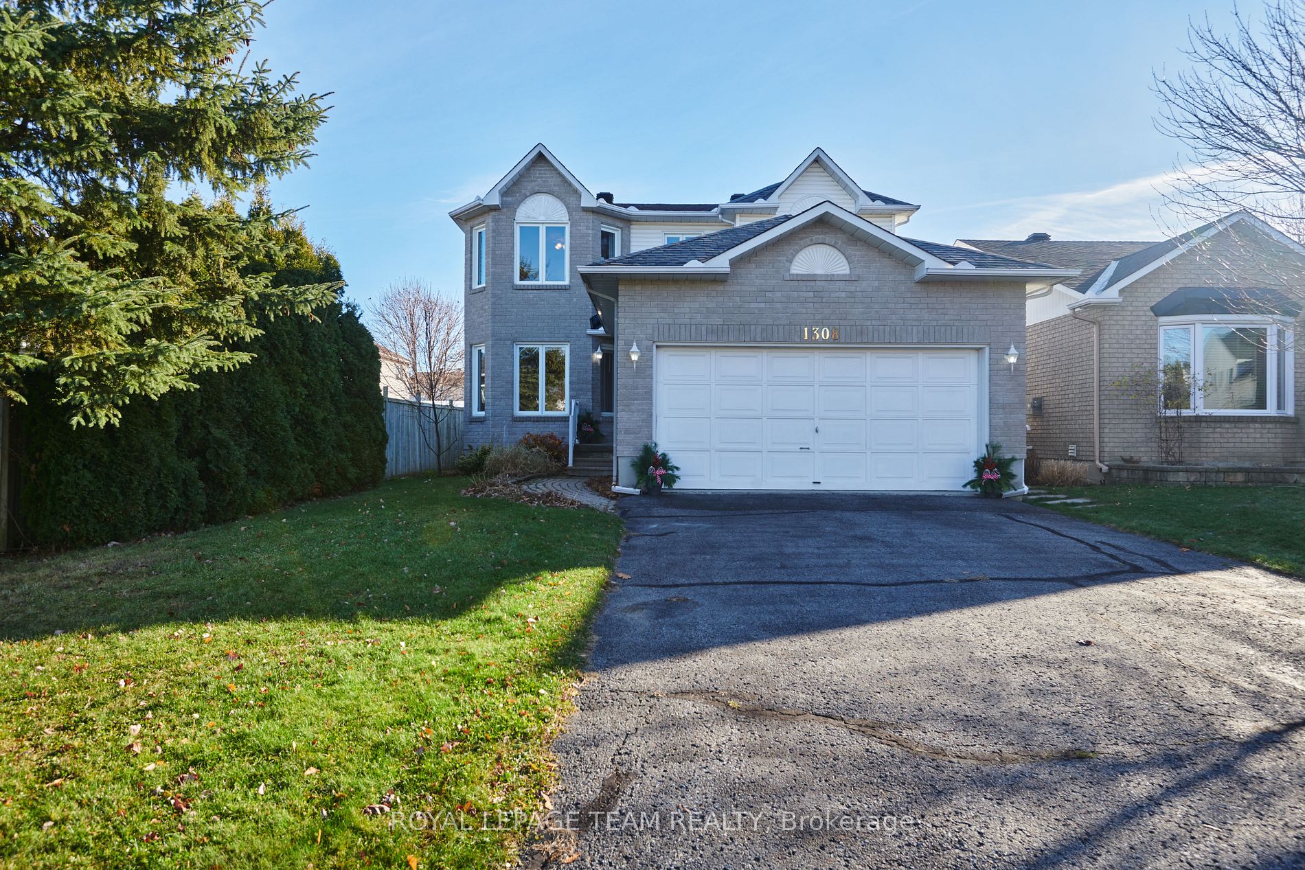 1308 Matheson Rd, Cyrville - Carson Grove - Pineview, Ontario, 2202 - Carson Grove