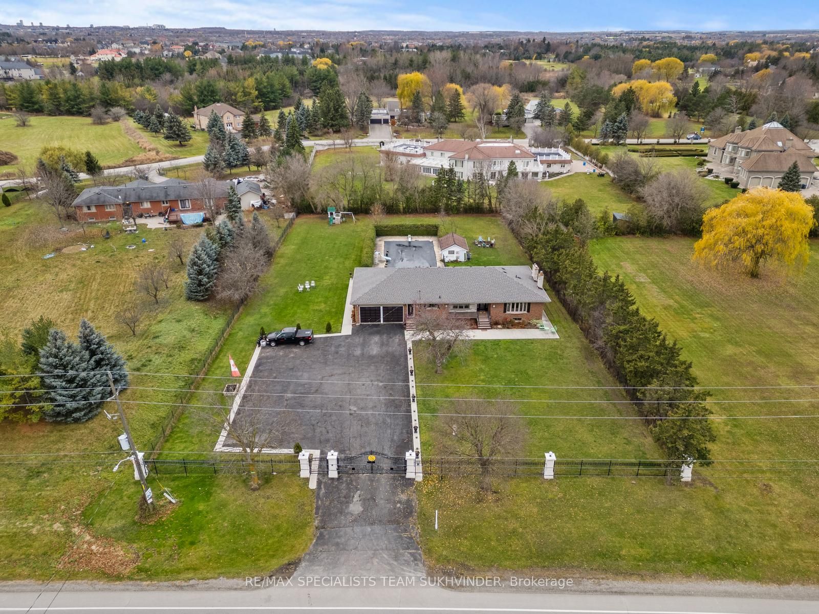 10604 Mcvean Dr, Brampton, Ontario, Toronto Gore Rural Estate