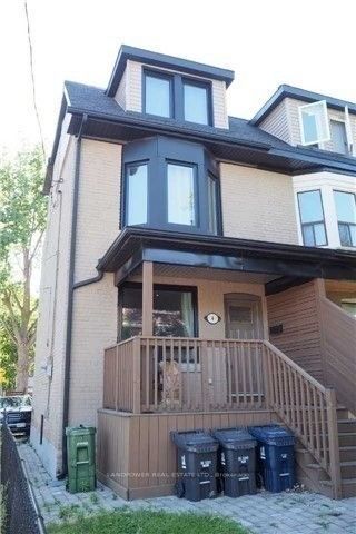 4 Curzon St, Toronto, Ontario, South Riverdale