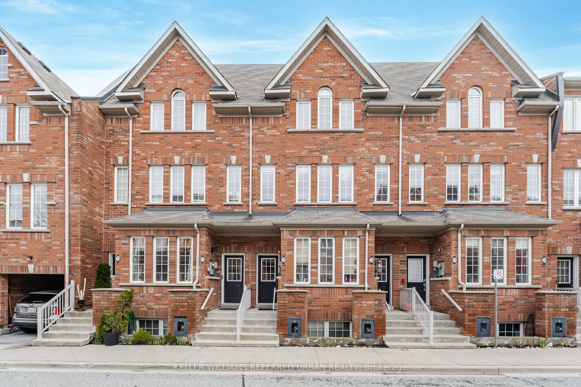 35 Philpott Gdns, Toronto, Ontario, East End-Danforth