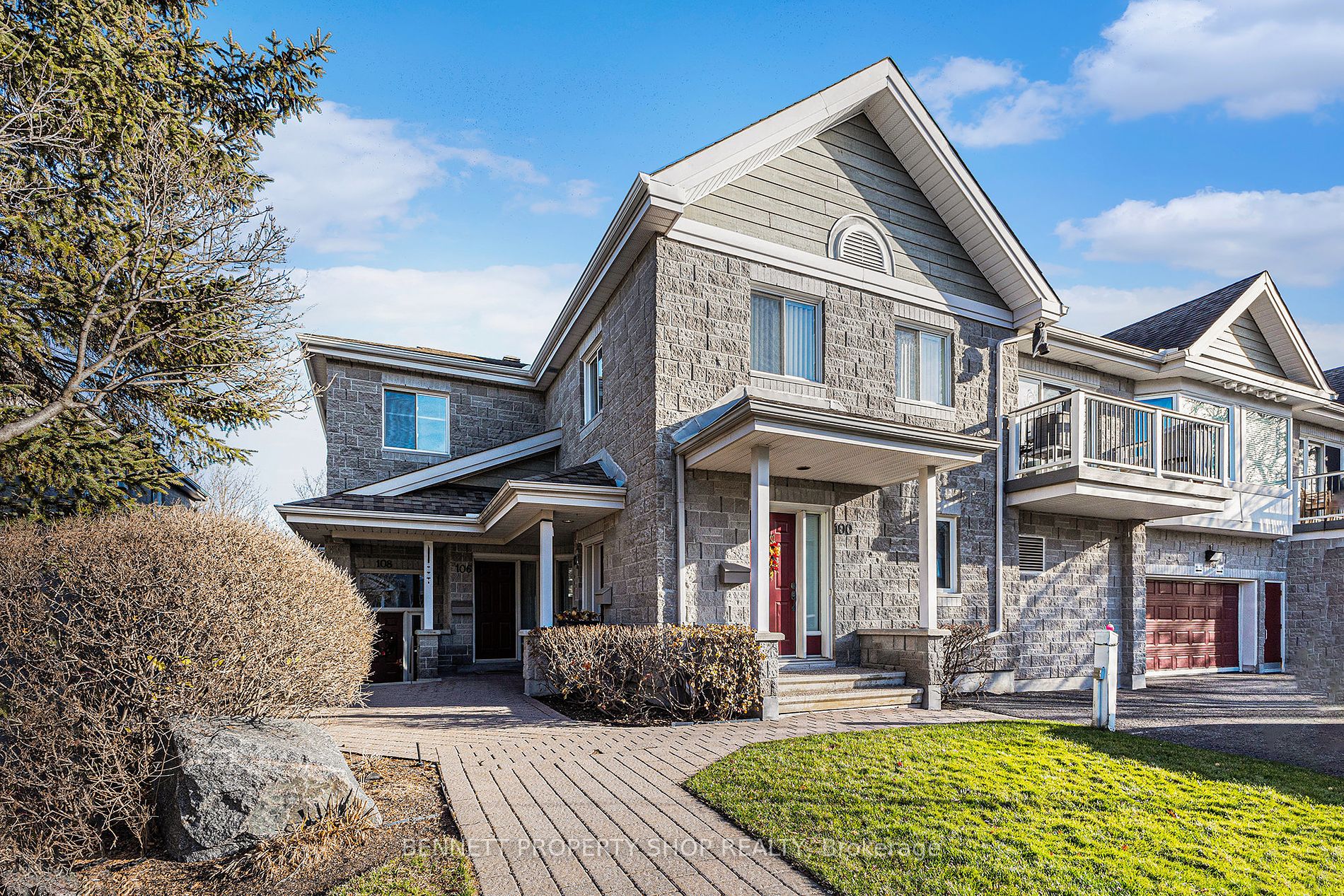 102 Robson Crt, Kanata, Ontario, 9007 - Kanata - Kanata Lakes/Heritage Hills