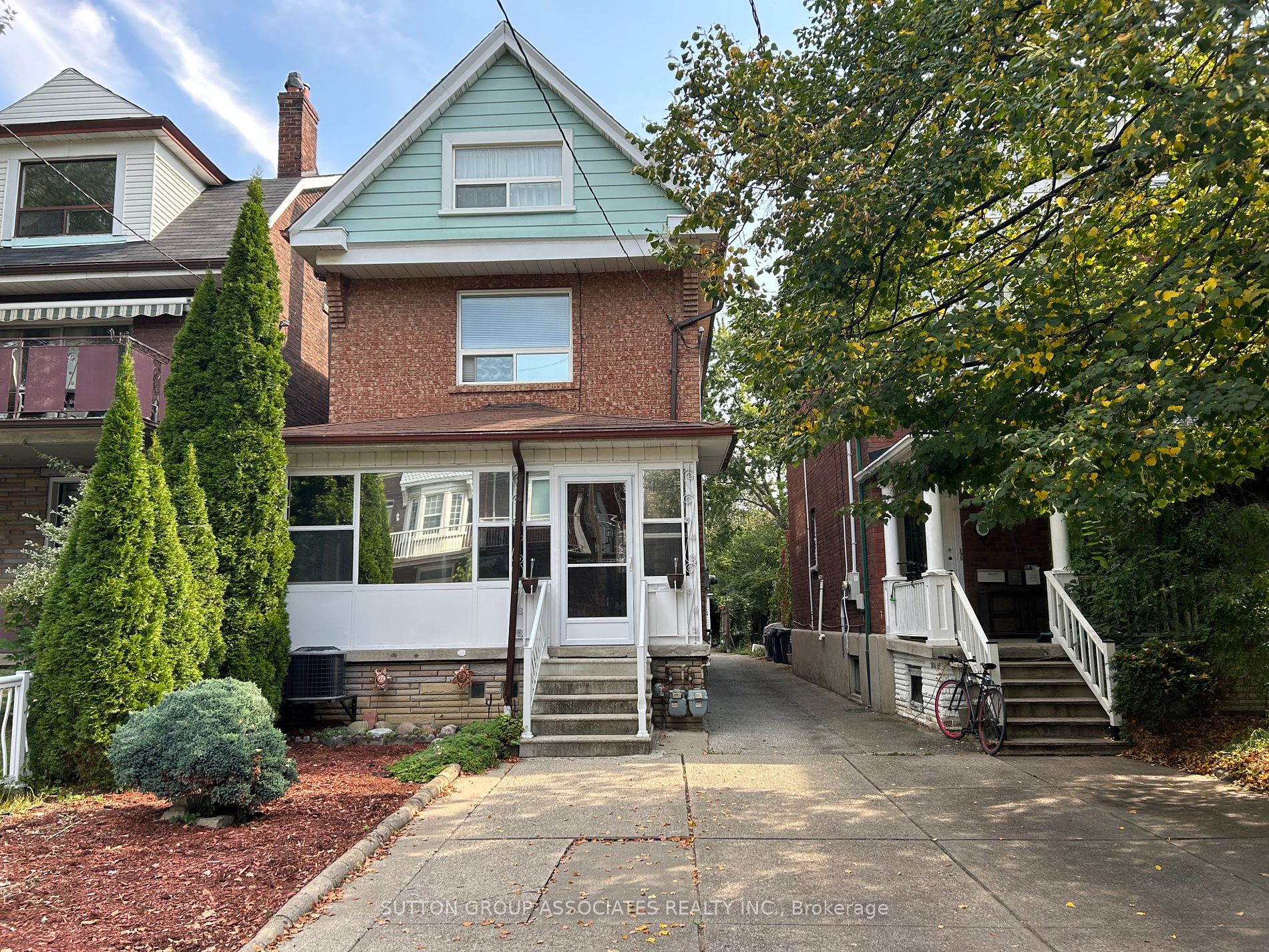 21 Delaware Ave, Toronto, Ontario, Palmerston-Little Italy