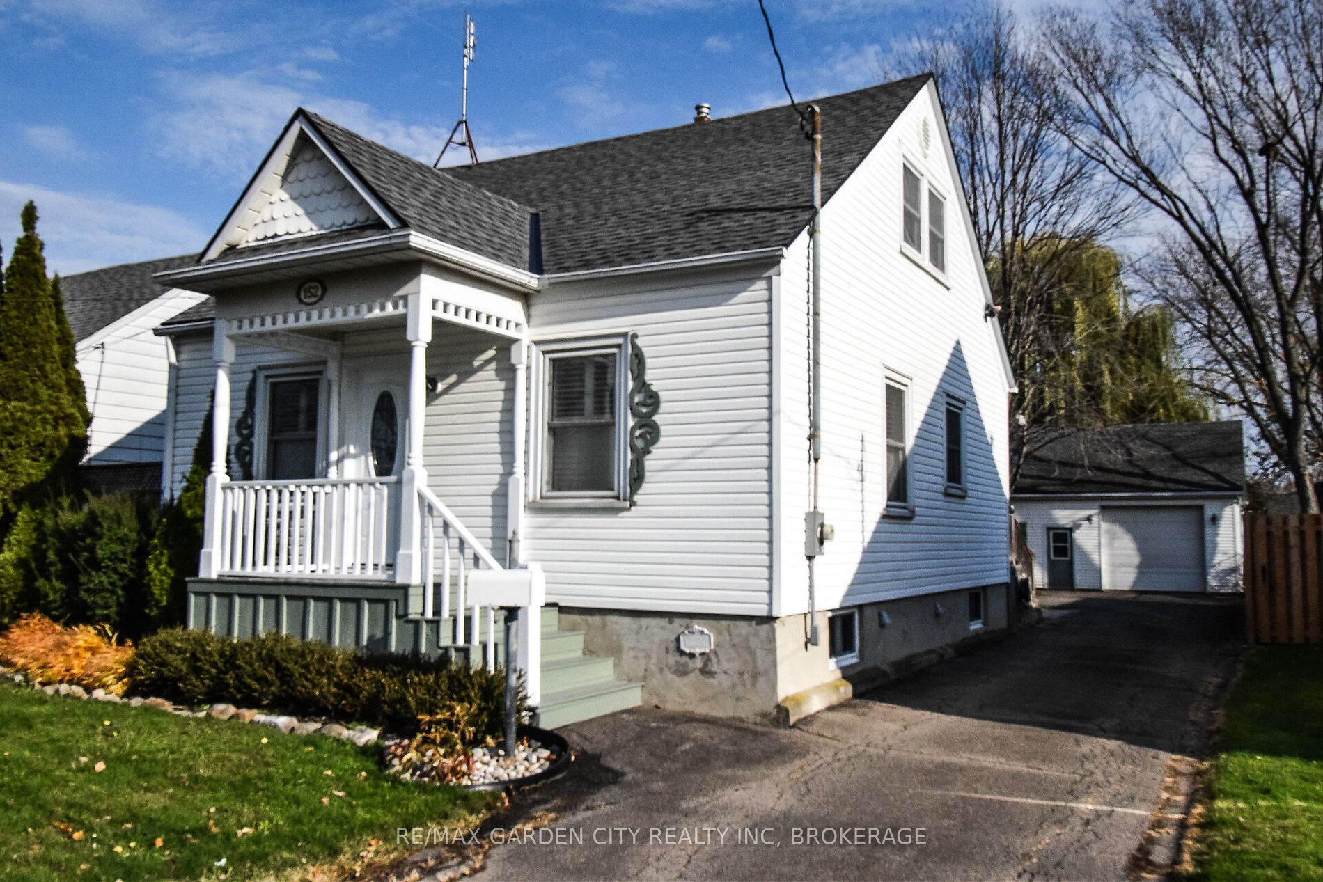 152 Louth St, St. Catharines, Ontario, 458 - Western Hill