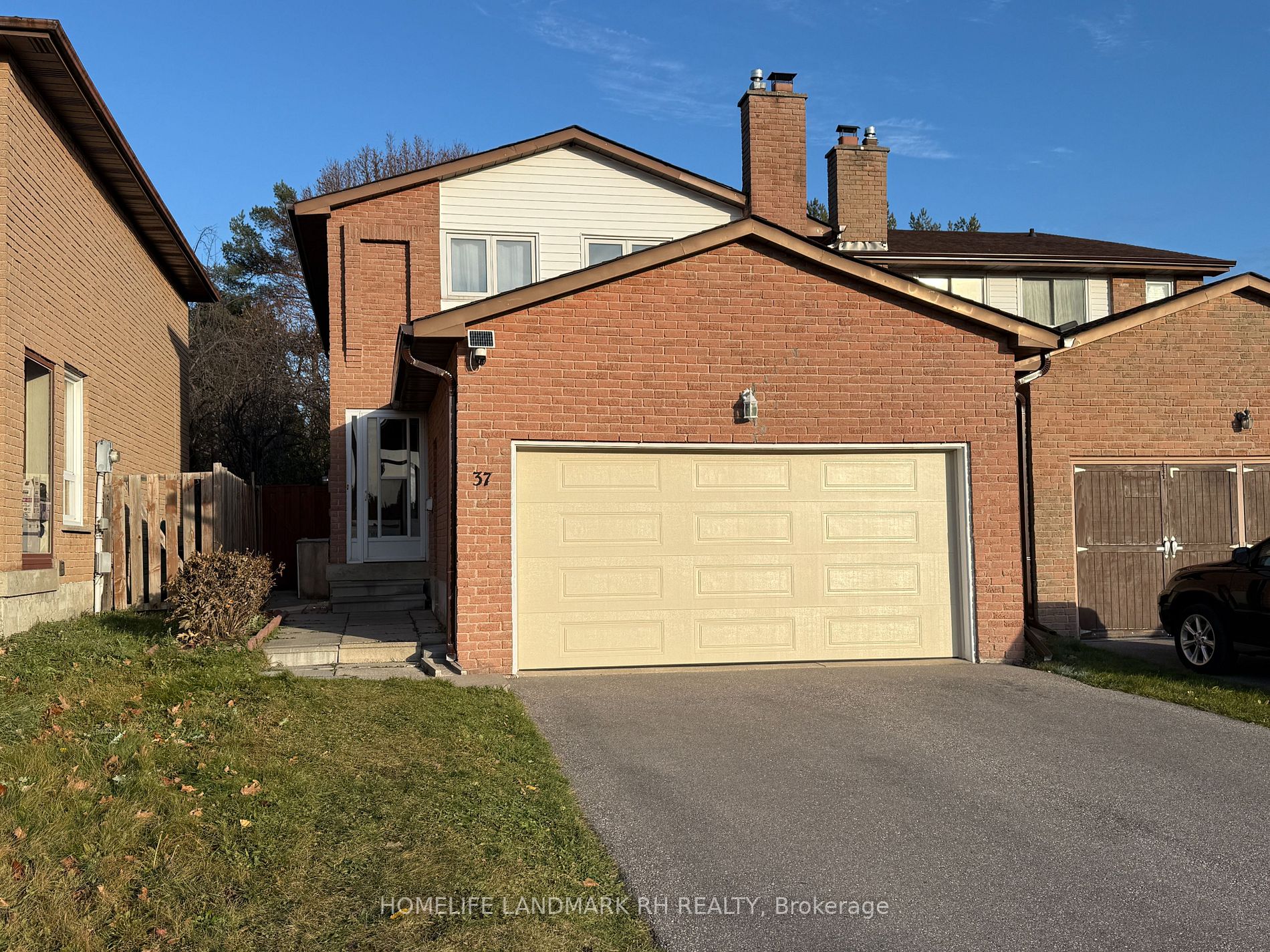 37 Croxley Green, Markham, Ontario, Milliken Mills West