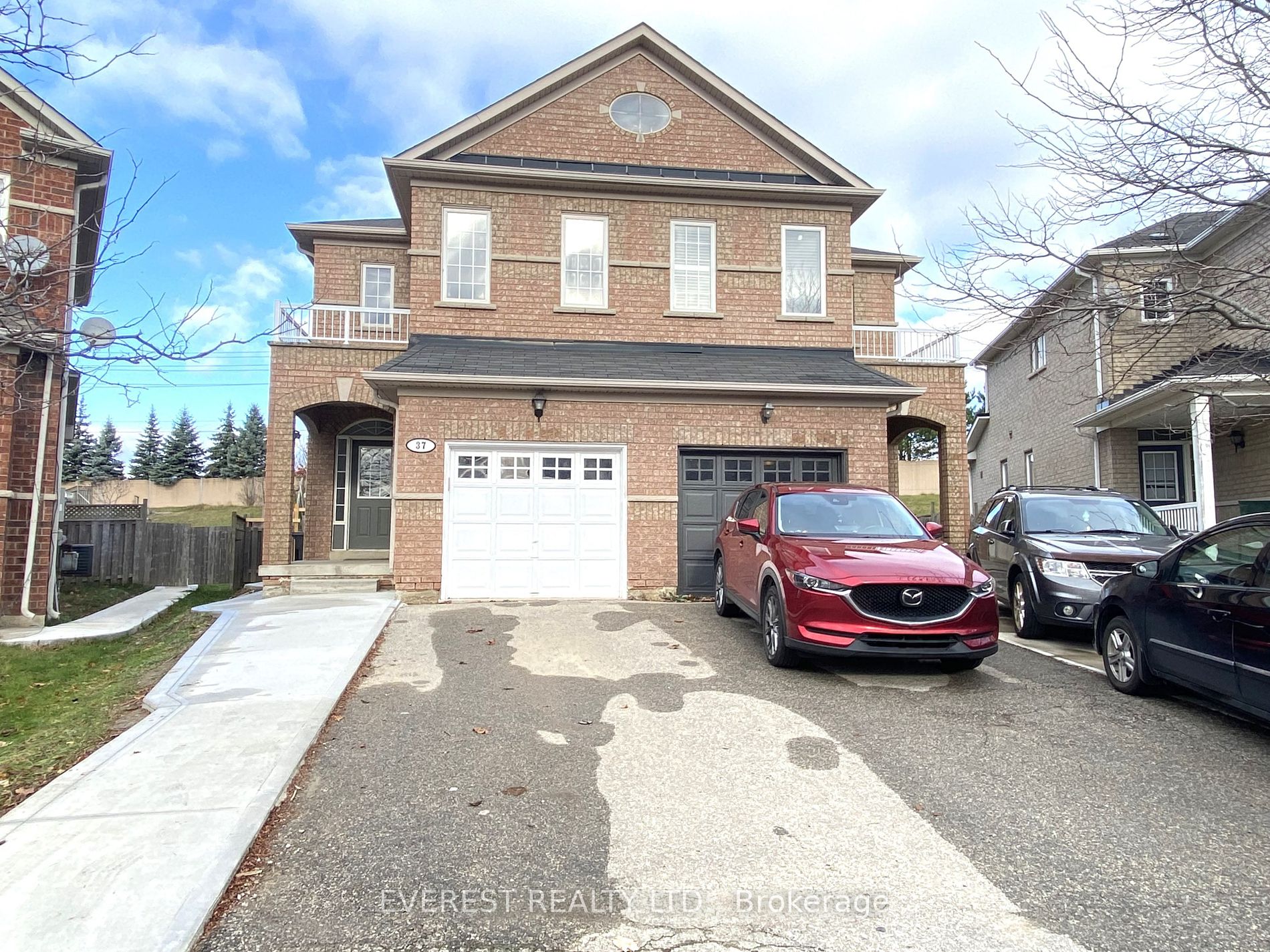 37 Seahorse Ave, Brampton, Ontario, Madoc