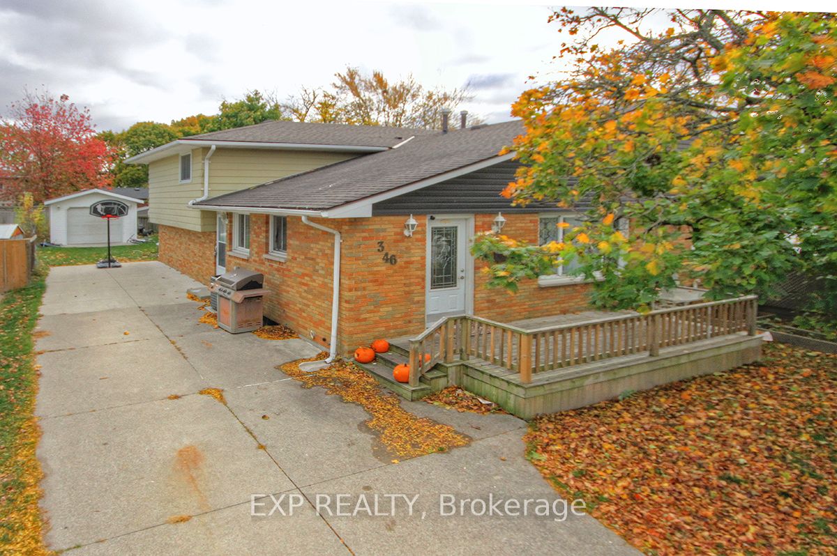 346 Trudeau Dr, Sarnia, Ontario, Sarnia