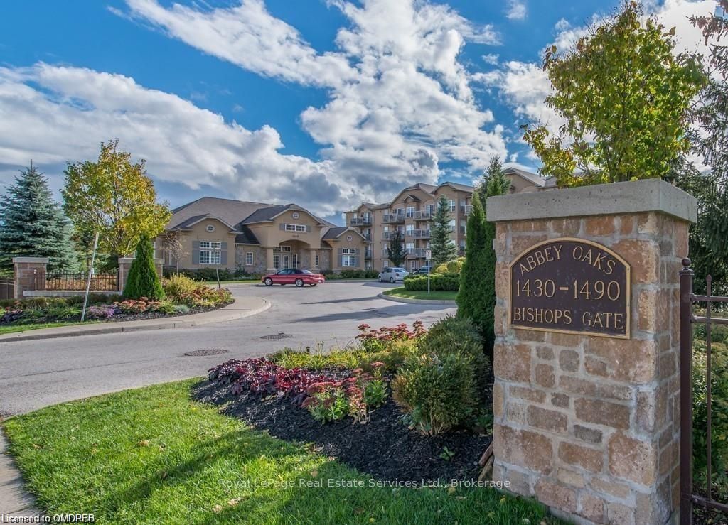 1460 BISHOPS Gate, Oakville, Ontario, 1007 - GA Glen Abbey