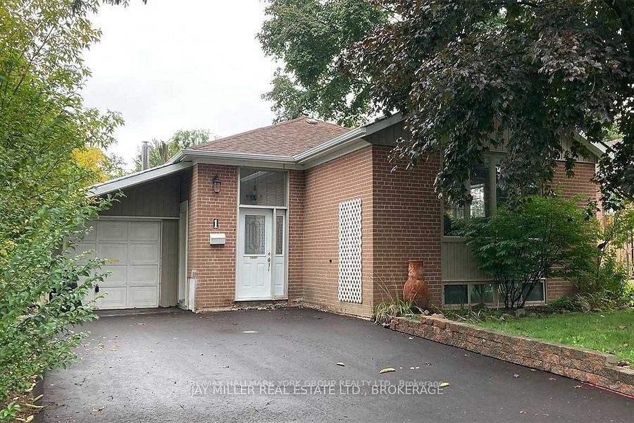 1 Davidson Rd, Aurora, Ontario, Aurora Highlands