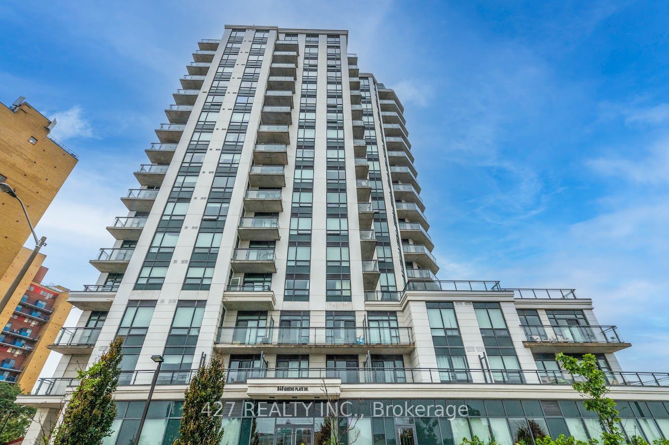 840 Queen's Plate Dr, Toronto, Ontario, West Humber-Clairville