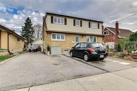476 PROSPECT St, Waterloo, Ontario , MLS #X11290859 , Image - 1