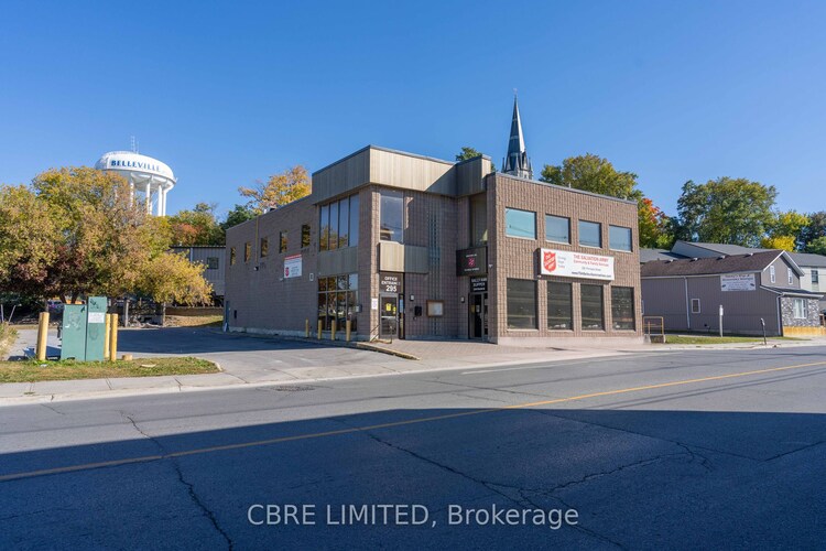 295 Pinnacle St, Belleville, Ontario, 