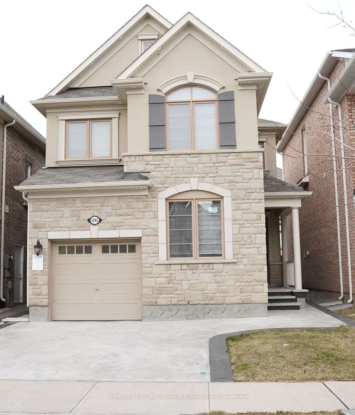 1245 Rose Way, Milton, Ontario, Cobban