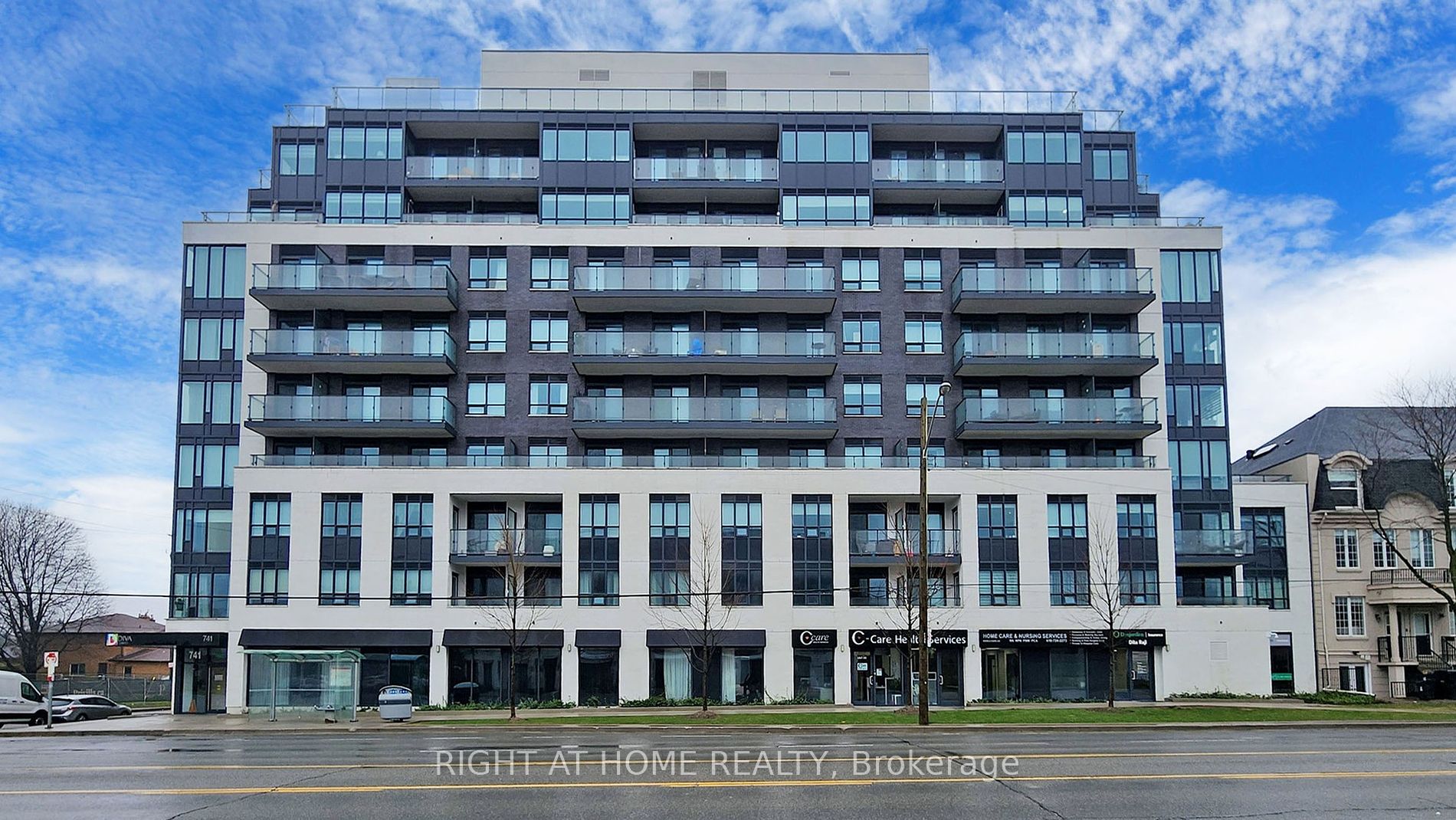 741 Sheppard Ave W, Toronto, Ontario, Clanton Park