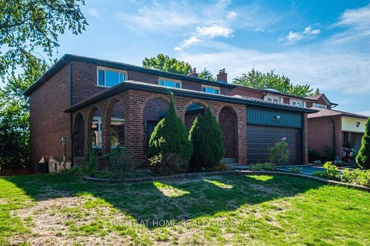 2563 Chisholm Ave, Mississauga, Ontario, Erindale