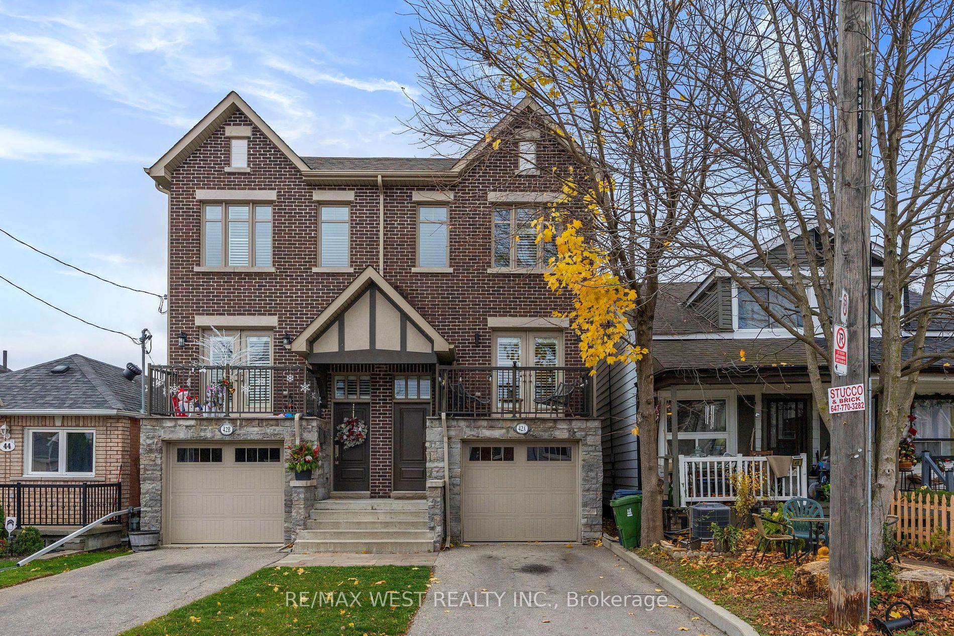 42 A Greendale Ave, Toronto, Ontario, Rockcliffe-Smythe