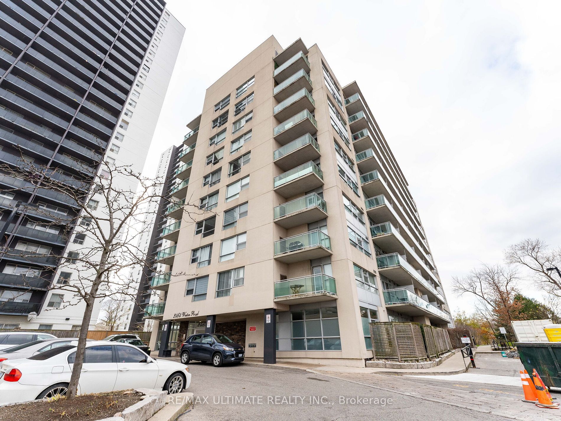 2464 Weston Rd, Toronto, Ontario, Weston