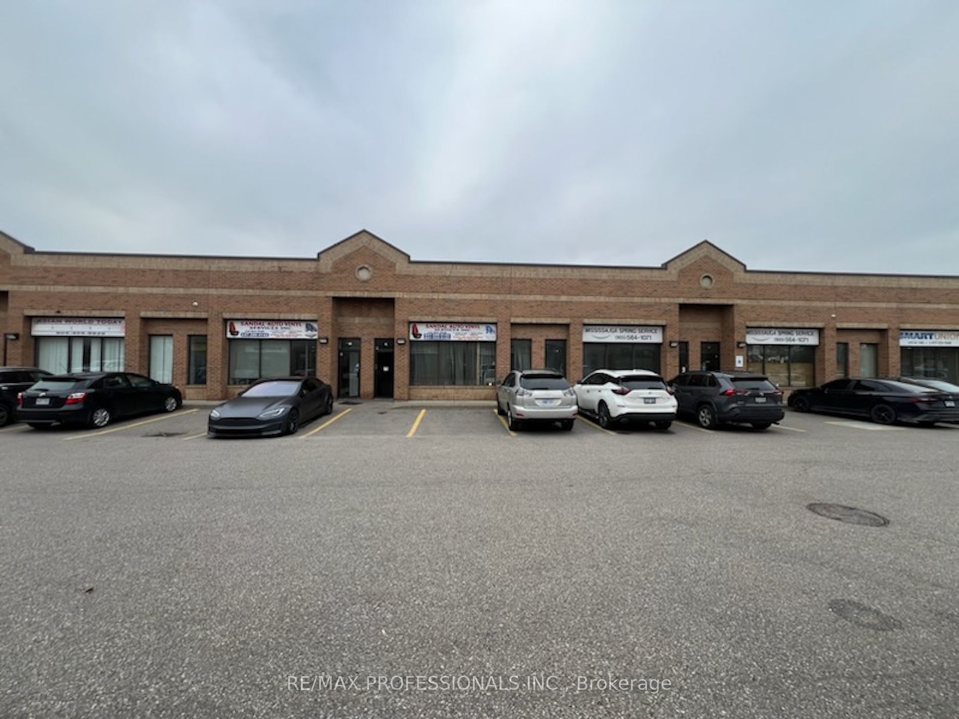 1310 mid-way Blvd, Mississauga, Ontario, Northeast