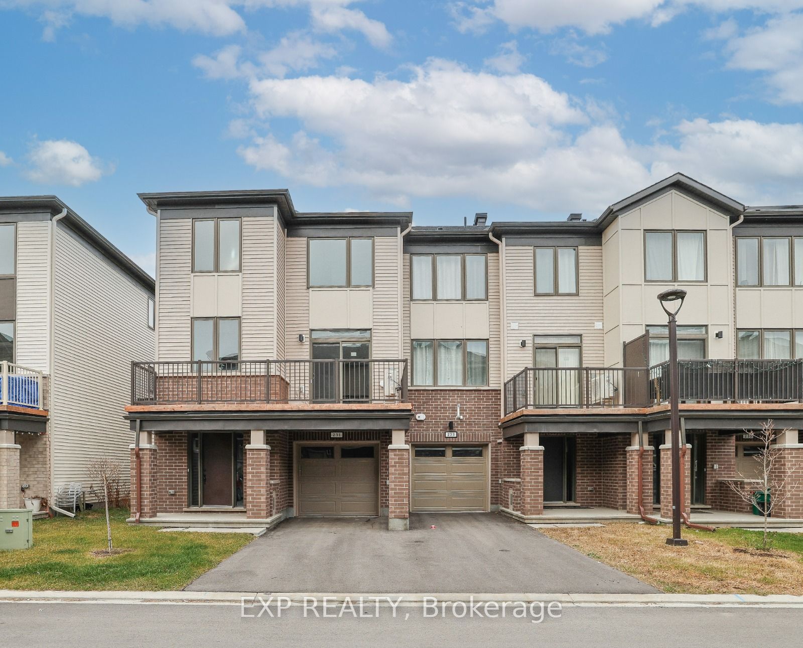 231 Anyolite, Barrhaven, Ontario, 7704 - Barrhaven - Heritage Park