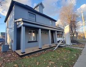 19 LAKE Ave W, Lanark, Ontario , MLS #X11580317 , Image - 1