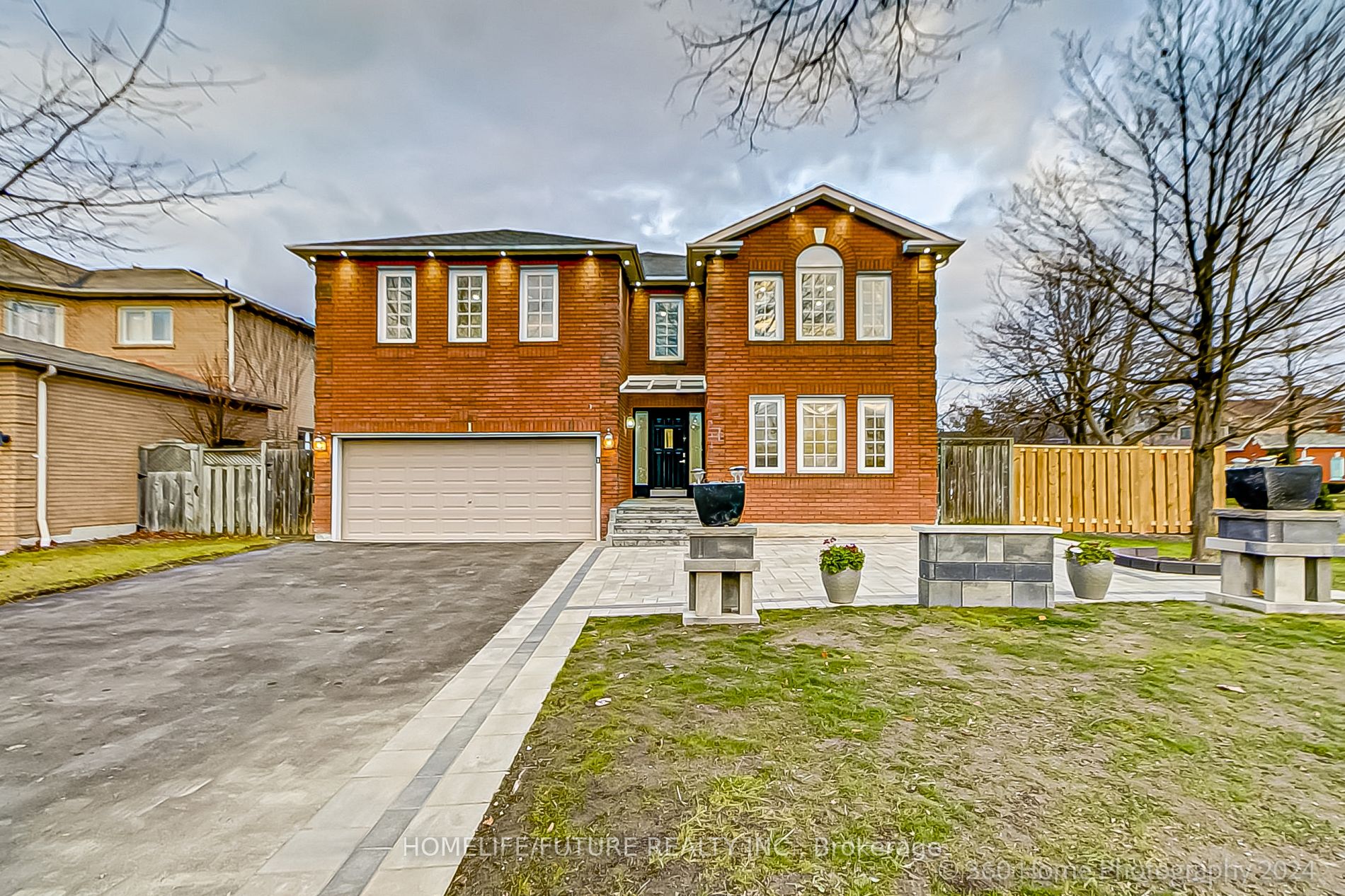 1 Wigston Crt, Whitby, Ontario, Rolling Acres