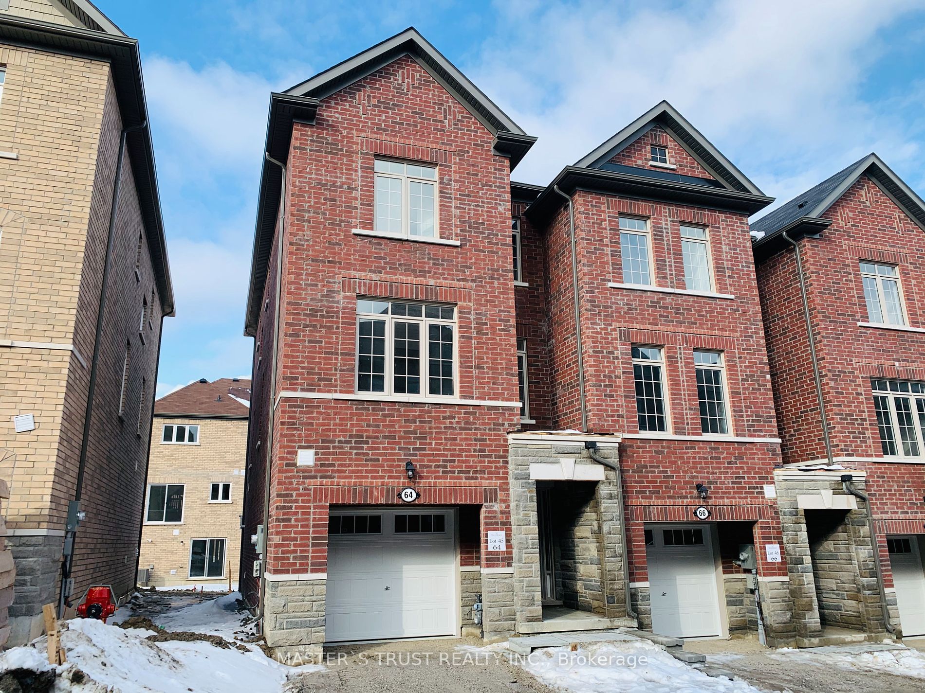 64 Gordon Circ, Newmarket, Ontario, Gorham-College Manor